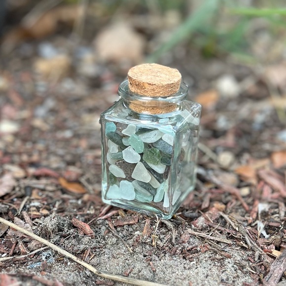 Sea Glass from England - Picture 4 of 7